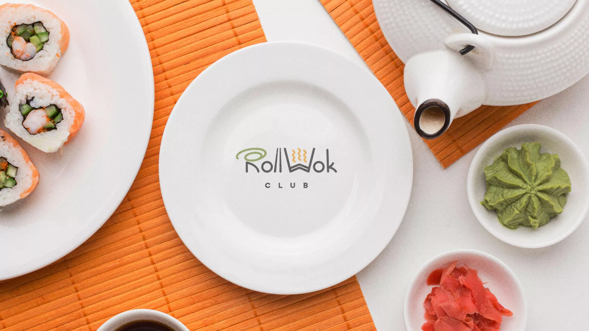 Разработка логотипа и фирменного стиля в Раменском для суши-бара «Roll Wok Club» Разработка логотипа и фирменного стиля суши-бара «Roll Wok Club» в Раменском